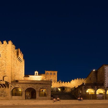 Baluart Apartments Caceres Exterior photo
