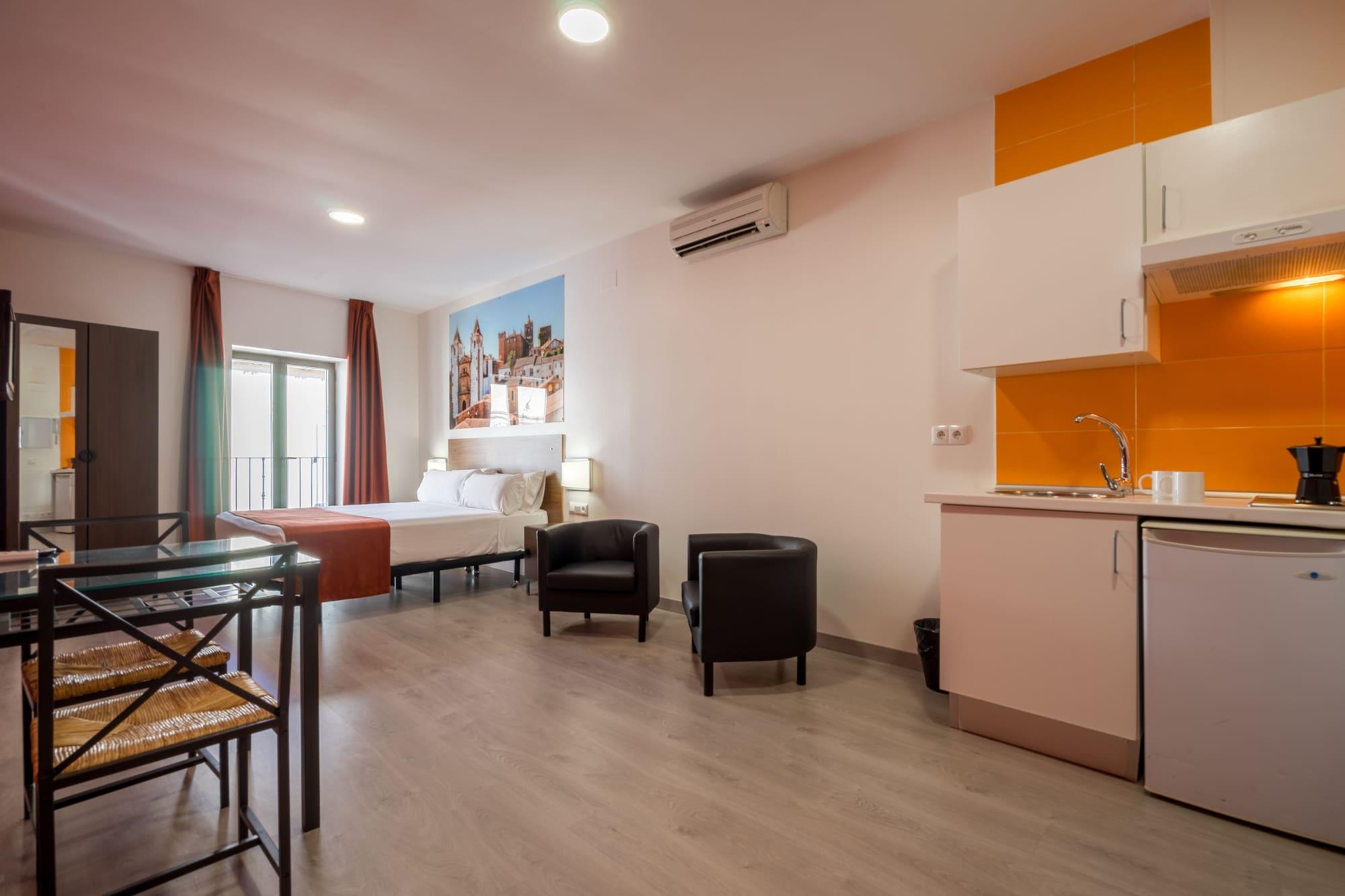 Baluart Apartments Caceres Exterior photo