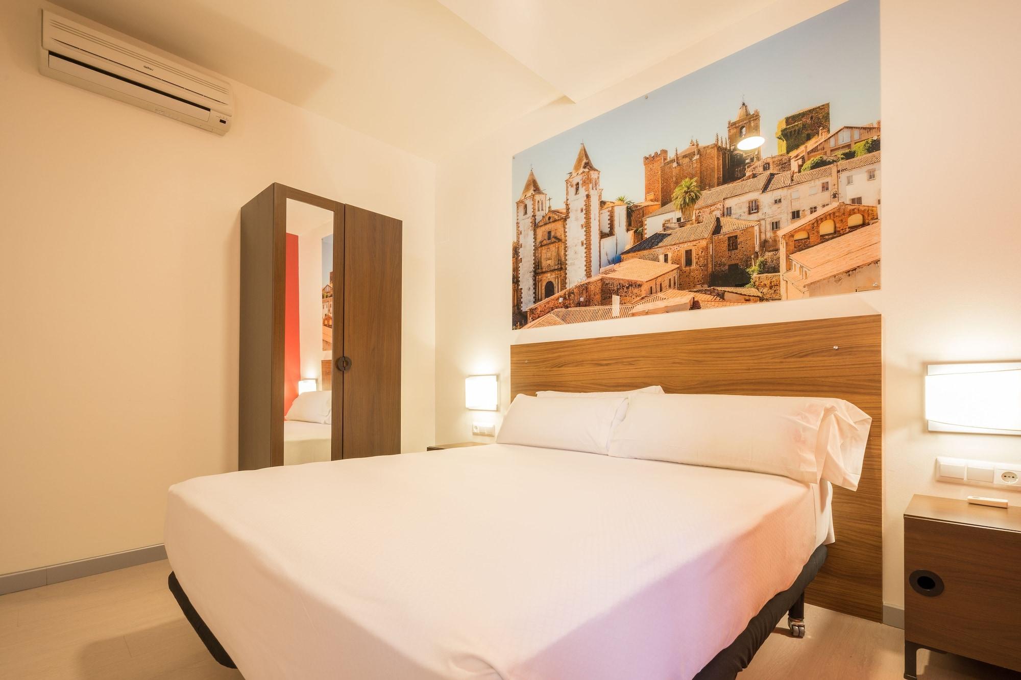 Baluart Apartments Caceres Exterior photo